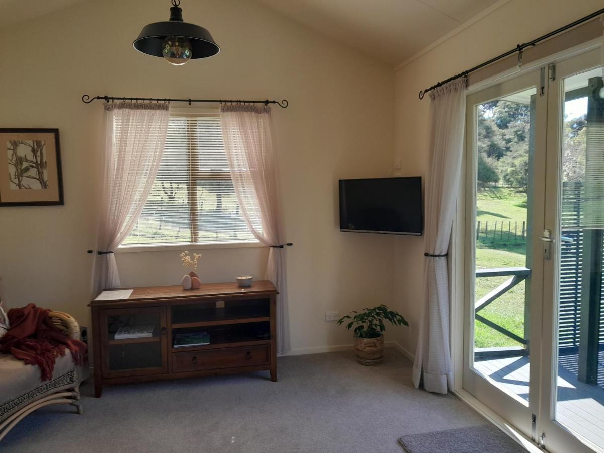 Kuaotunu'S Peebles Cottage Екстериор снимка