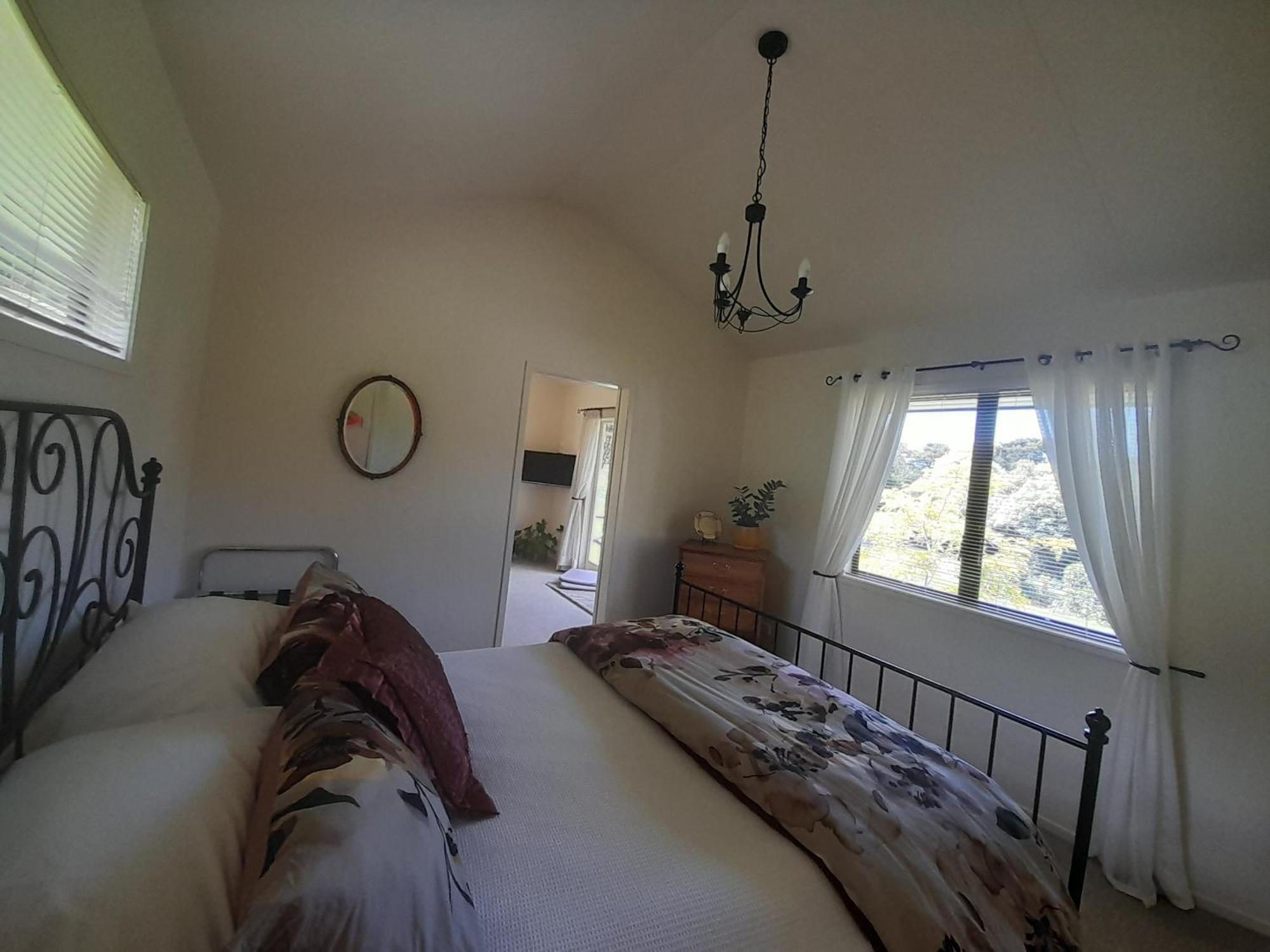 Kuaotunu'S Peebles Cottage Екстериор снимка